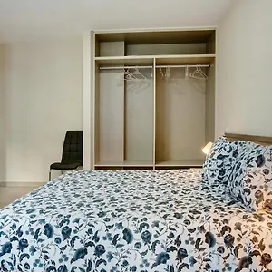 Atico Albamar Apartment