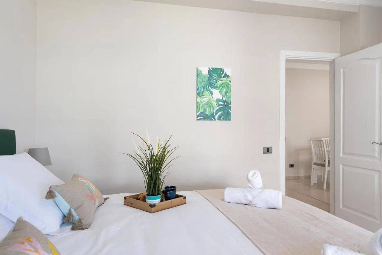 Amarre Moon Apartment Puerto De Mogan Spain